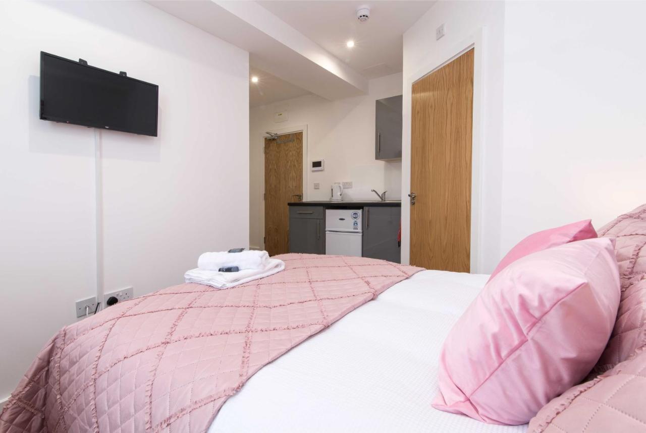 Sublime Stays Webberley Stylish Studio Stoke City Centre Exterior photo