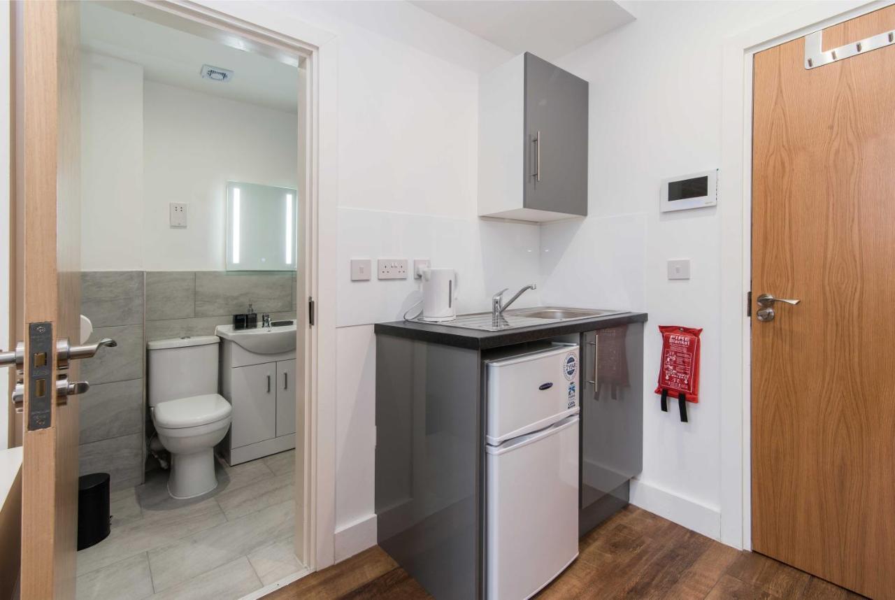 Sublime Stays Webberley Stylish Studio Stoke City Centre Exterior photo